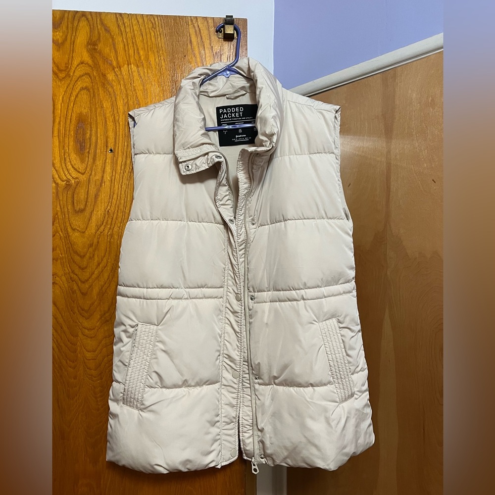 Brand New Stradivarius Padded Jacket